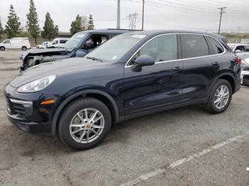  Salvage Porsche Cayenne