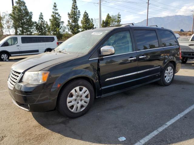  Salvage Chrysler Minivan