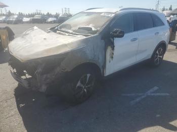  Salvage Kia Sorento