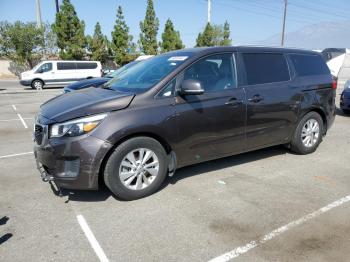  Salvage Kia Sedona