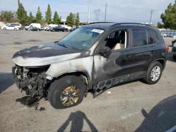  Salvage Volkswagen Tiguan