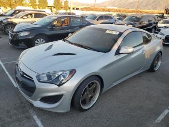  Salvage Hyundai Genesis