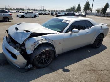  Salvage Dodge Challenger