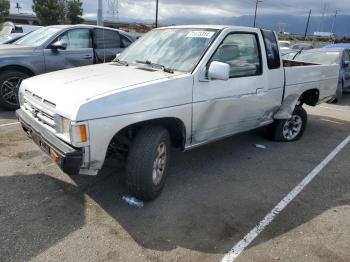  Salvage Nissan D21