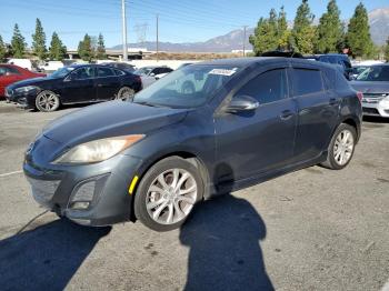  Salvage Mazda Mazda3