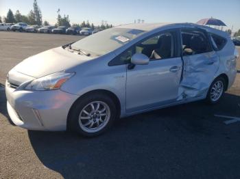  Salvage Toyota Prius