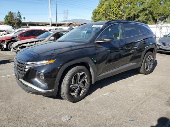  Salvage Hyundai TUCSON