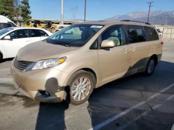  Salvage Toyota Sienna