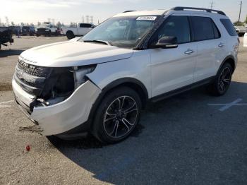  Salvage Ford Explorer