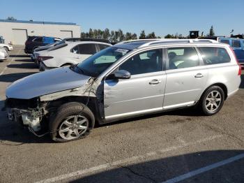  Salvage Volvo V70