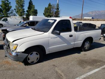  Salvage Toyota Tacoma