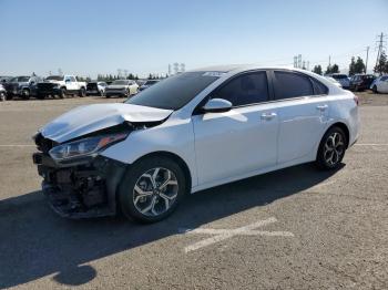  Salvage Kia Forte