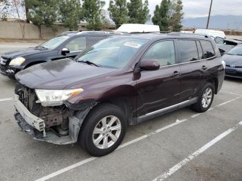  Salvage Toyota Highlander