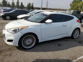  Salvage Hyundai VELOSTER