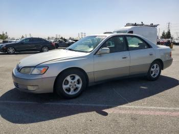  Salvage Lexus Es