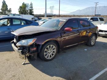  Salvage Chrysler 200