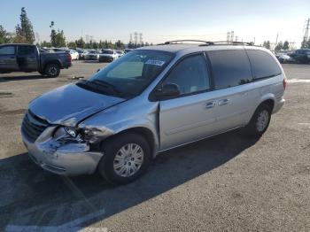  Salvage Chrysler Minivan