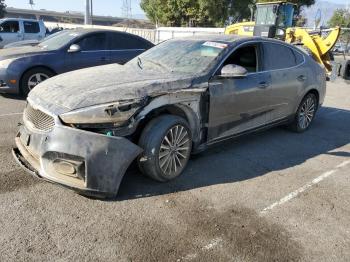  Salvage Kia Cadenza