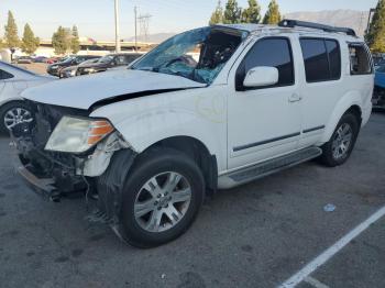  Salvage Nissan Pathfinder