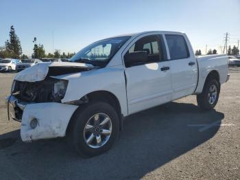  Salvage Nissan Titan