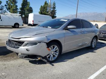  Salvage Chrysler 200