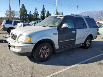  Salvage Ford Expedition