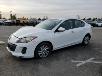  Salvage Mazda 3