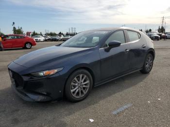  Salvage Mazda 3