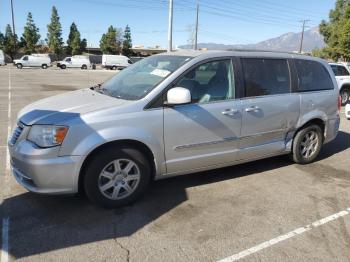  Salvage Chrysler Minivan