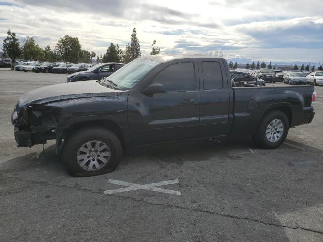  Salvage Mitsubishi Raider