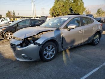  Salvage Mazda 3