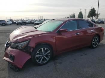  Salvage Nissan Altima