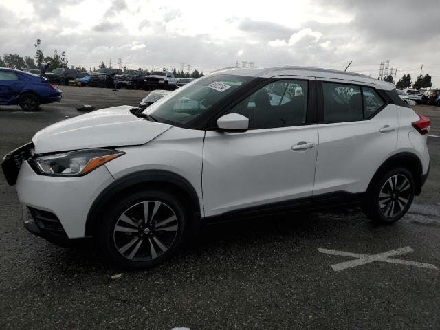  Salvage Nissan Kicks