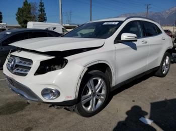  Salvage Mercedes-Benz GLA