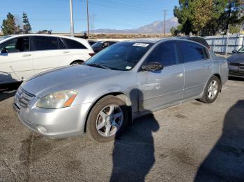  Salvage Nissan Altima