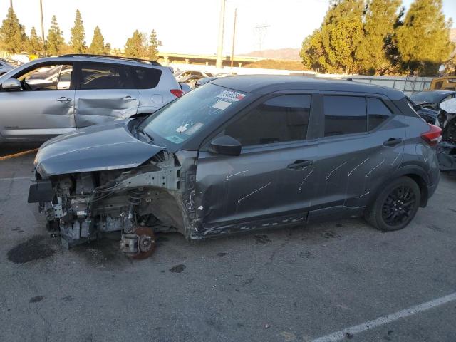  Salvage Nissan Kicks