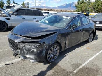  Salvage Mazda 3