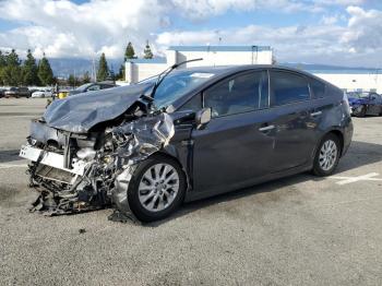  Salvage Toyota Prius