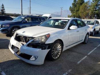  Salvage Hyundai Equus