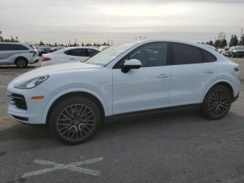  Salvage Porsche Cayenne