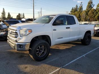  Salvage Toyota Tundra