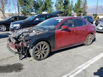  Salvage Mazda 3