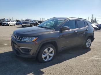  Salvage Jeep Compass