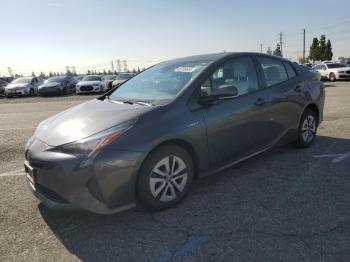  Salvage Toyota Prius