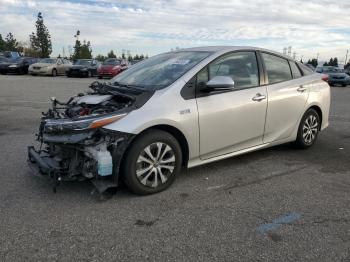  Salvage Toyota Prius