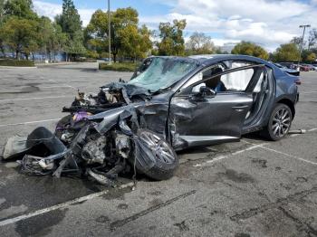  Salvage Mazda 3