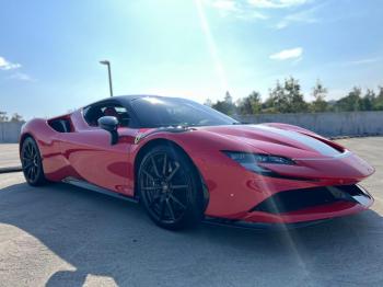  Salvage Ferrari Sf 90 Stra