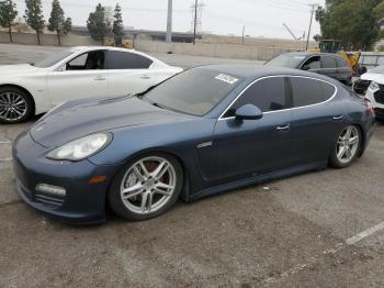  Salvage Porsche Panamera