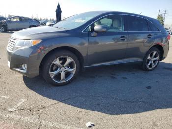  Salvage Toyota Venza
