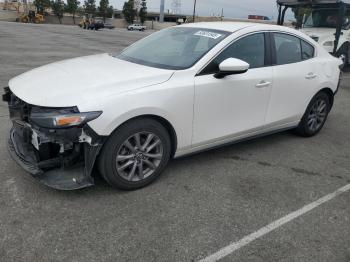  Salvage Mazda 3